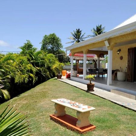 Villa La Baie Des Bambous Le Moule Exterior foto